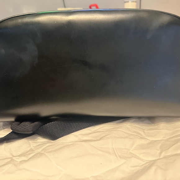 Unisex Burberry Backpack. Barely used and in excellent condition! - Picture 3 of 4